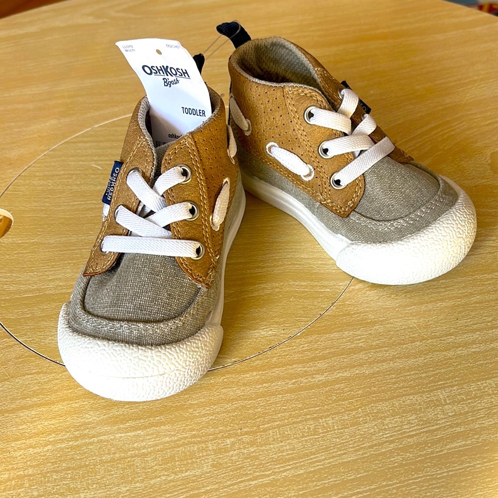 OshKosh B’Gosh toddler slip ons